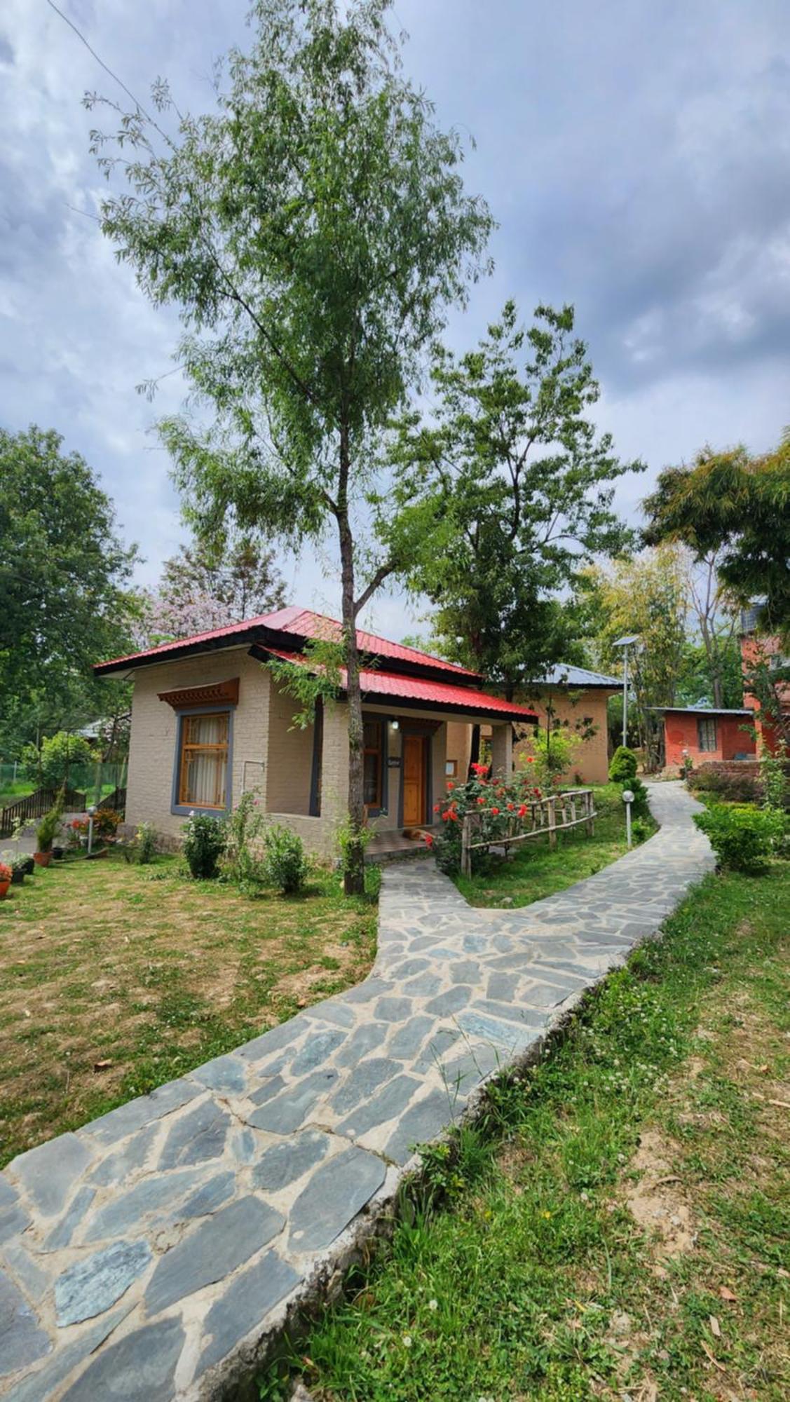 Namlang Resort Bīr エクステリア 写真
