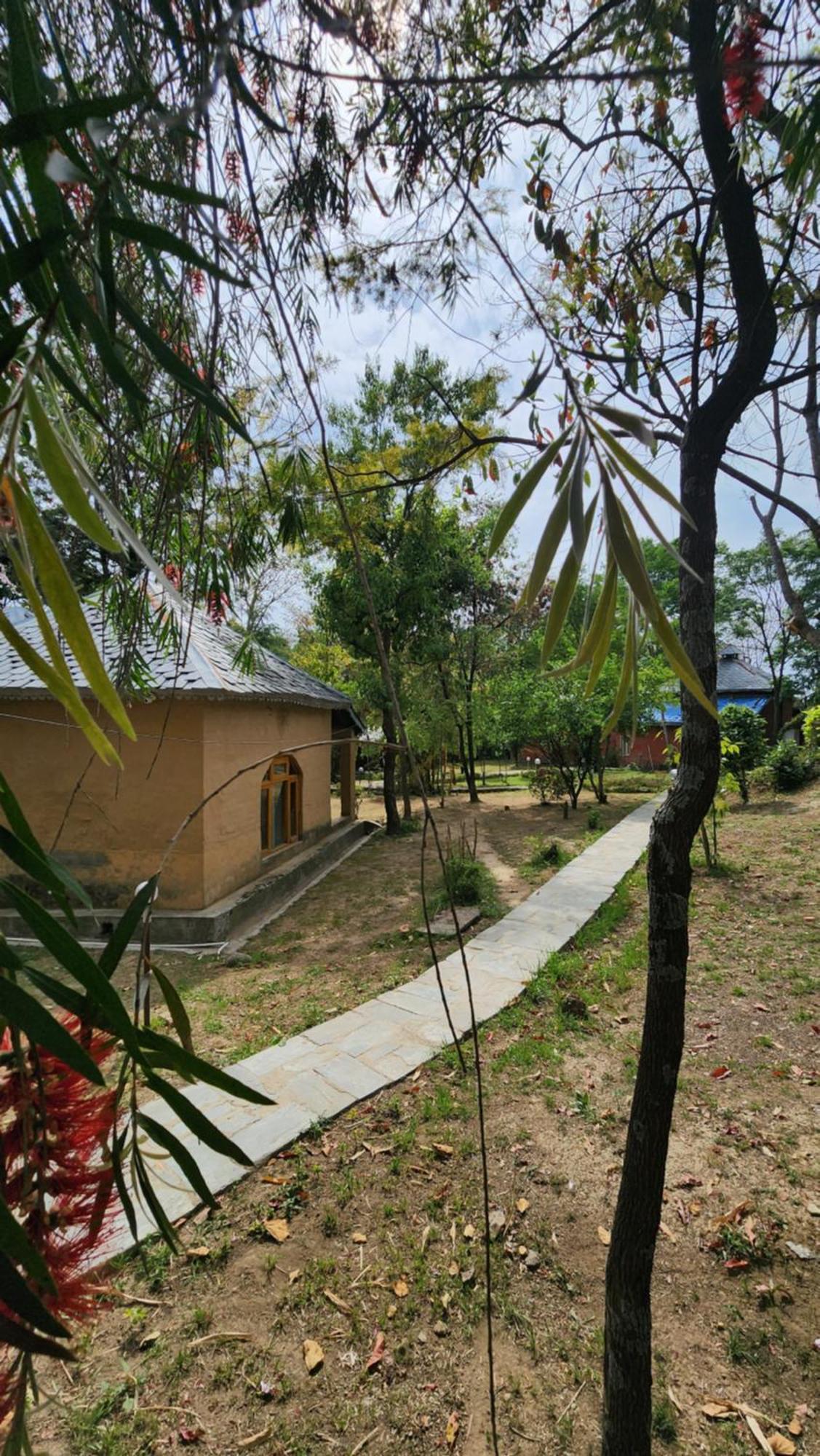 Namlang Resort Bīr エクステリア 写真